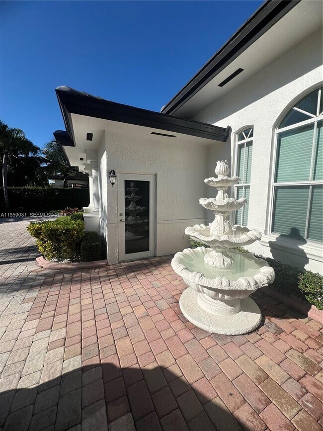 Photo - 105 NW 123rd Ave