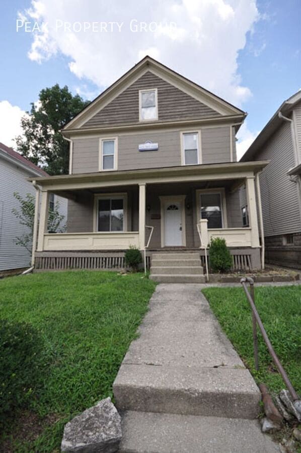Building Photo - 194 E Blake Ave Rental