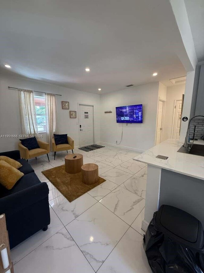 Photo - 133 SW 22nd Terrace