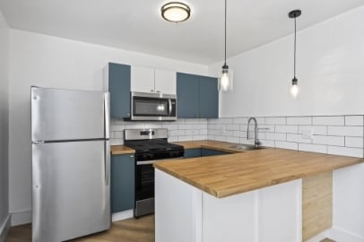 Photo - The Alamo Apartments