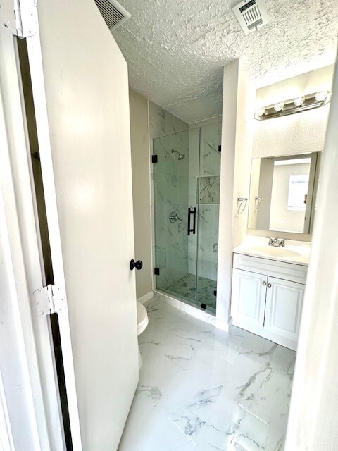 Photo - 1914 Feather Ridge Dr