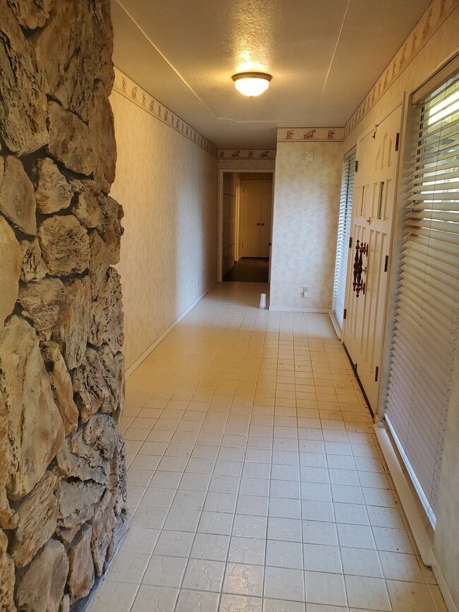 Photo - Modesto 3 bedroom 2.5  bathroom off McHenry