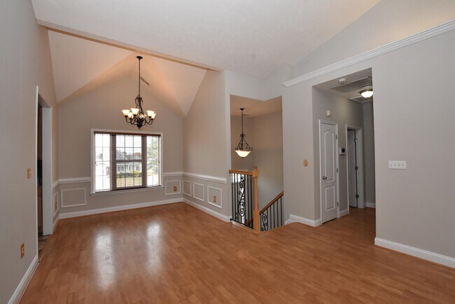 Photo - 109 Canyon Ct