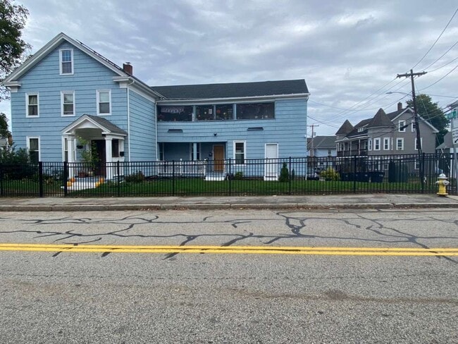 Photo - 173 School St Unit D