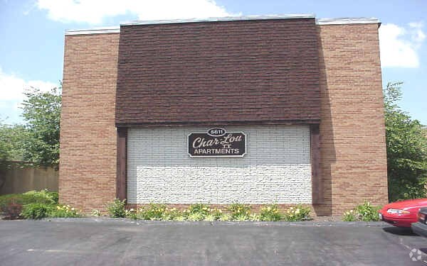 Char Lou Ii Apartments - Char Lou Ii Apartments