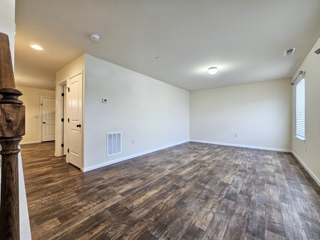 Photo - 625 Byler Cir