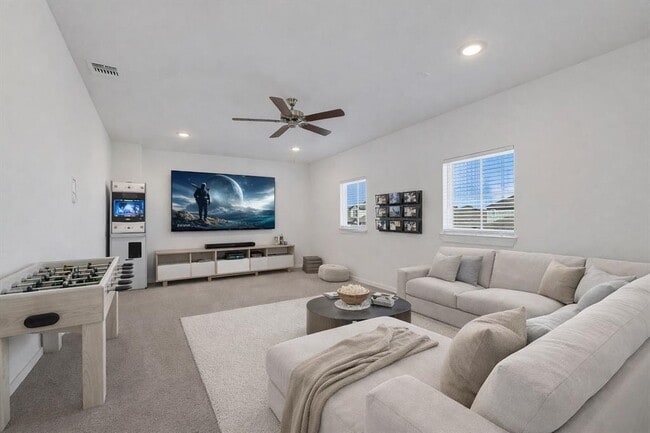 Photo - 4314 Frankfurt Ln