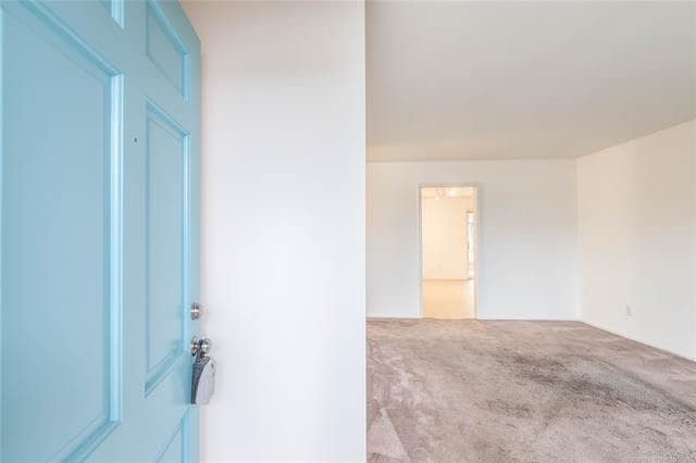 Photo - 2531 E Skelly Dr