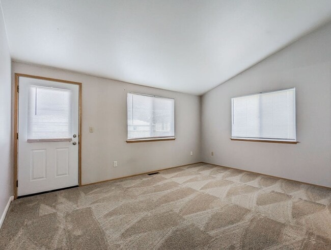 Photo - 16626 40th Ave NE Unit B