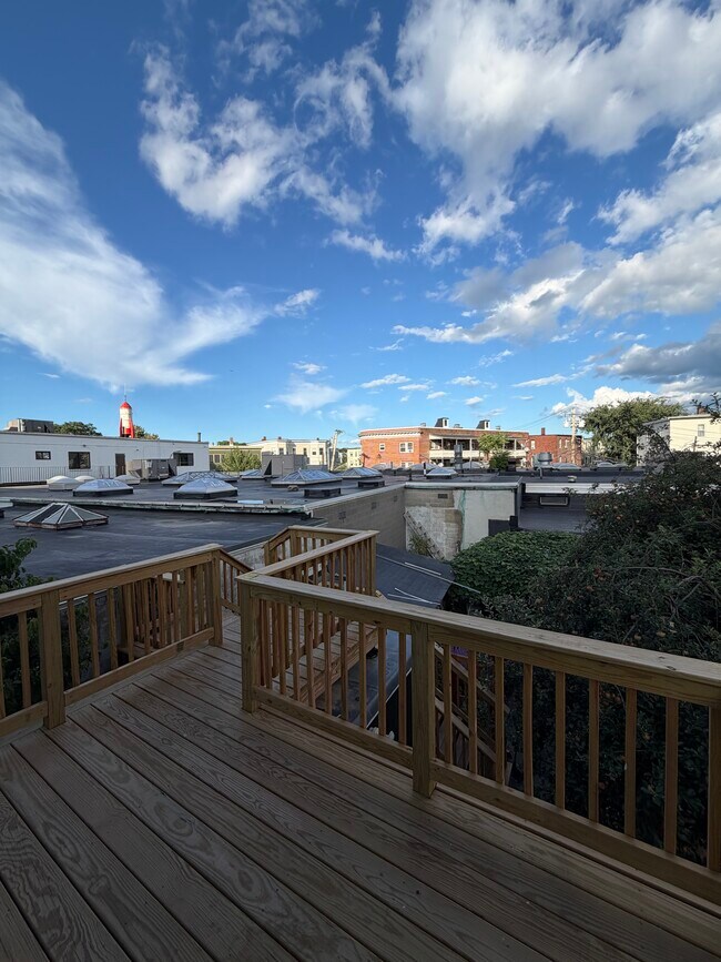 Photo - 18 Linden St Unit 2R