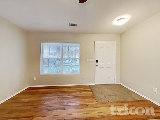 Photo - 4560 Stone Mountain Dr