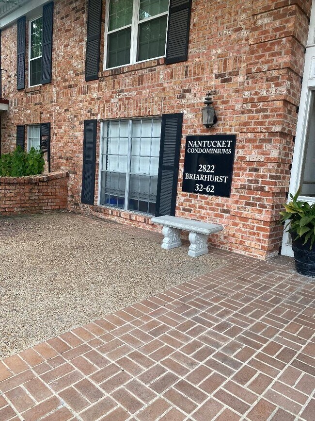 Photo - 2822 Briarhurst Dr Unit 45