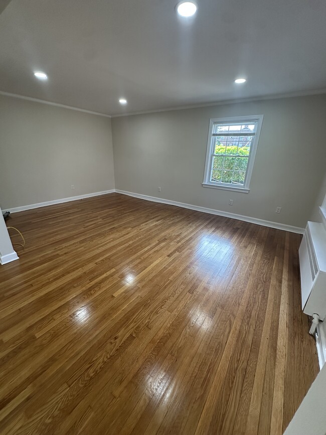 Photo - 90 Millburn Ave Unidad 1