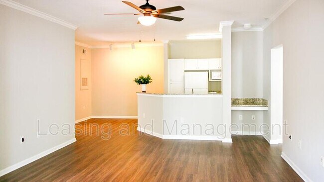 Photo - 60 Fenwick Hall Allee Unidad 411