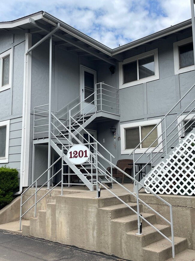 Photo - Convenient Florida Road Condo Unit 3