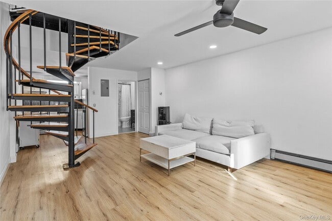 Photo - 1 Beecher Ln Unit C4