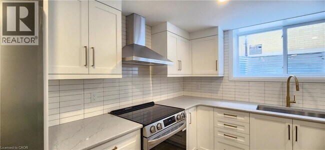 Photo - 90 Wedgewood Dr