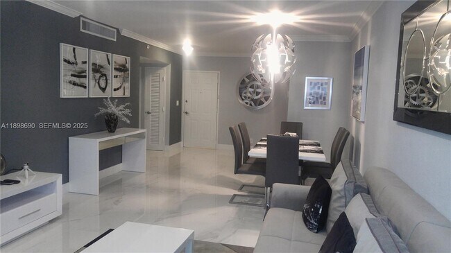 Building Photo - 2501 S Ocean Dr Unit L04