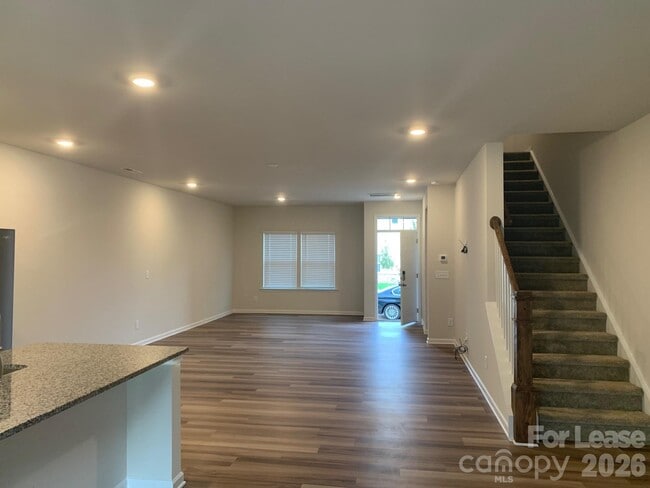 Photo - 446 Sagecroft Ln