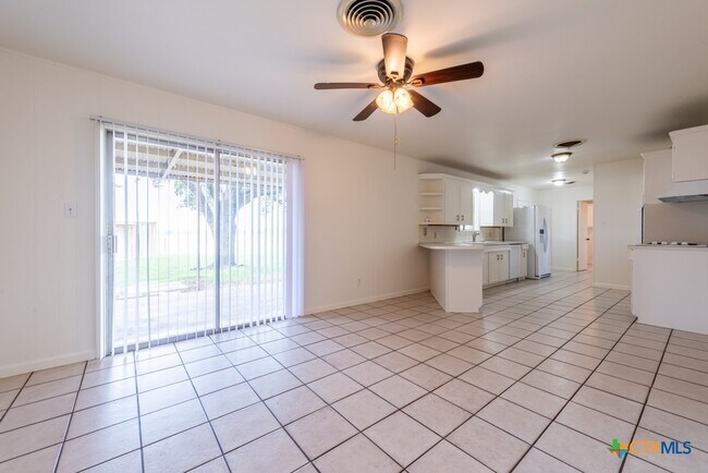 Photo - 316 Mulberry Ave S