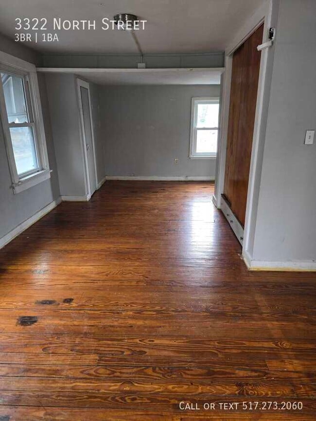 Photo - 3322 North St