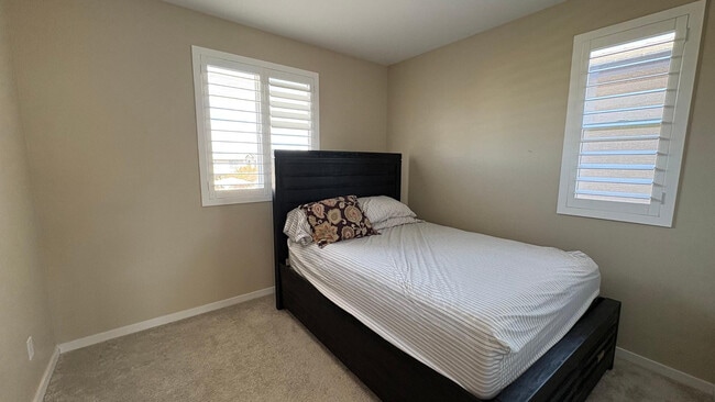 Photo - 17744 W Cassia Way