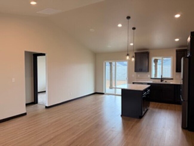 Photo - 6170 Ballantree Lp
