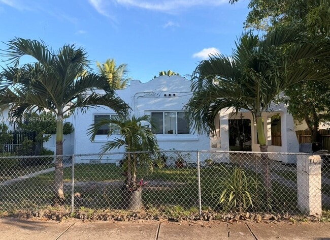 Building Photo - 1138 NW 37th St