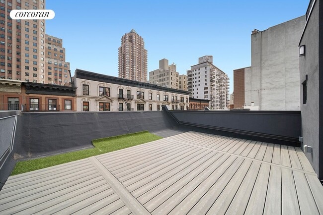Building Photo - 317 W 51st St Rental