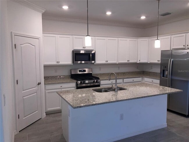 Photo - 6511 Clairborne Ln