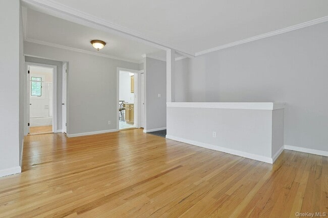 Photo - 580 Bedford Rd Unidad 20