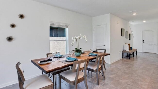 Photo - 149 Adventure Ave