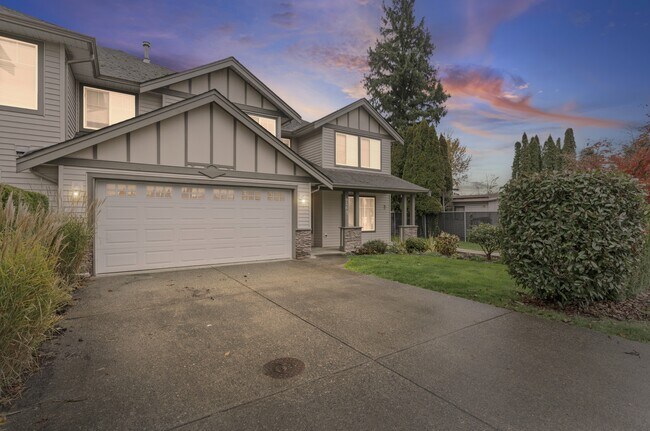 Photo - 9167 Hiebert St