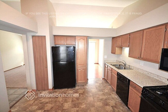Photo - 1241 Victoria Ct
