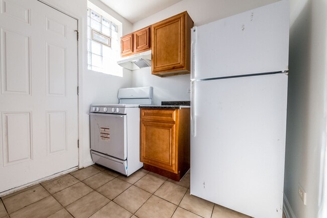 Photo - 7701 S Stewart