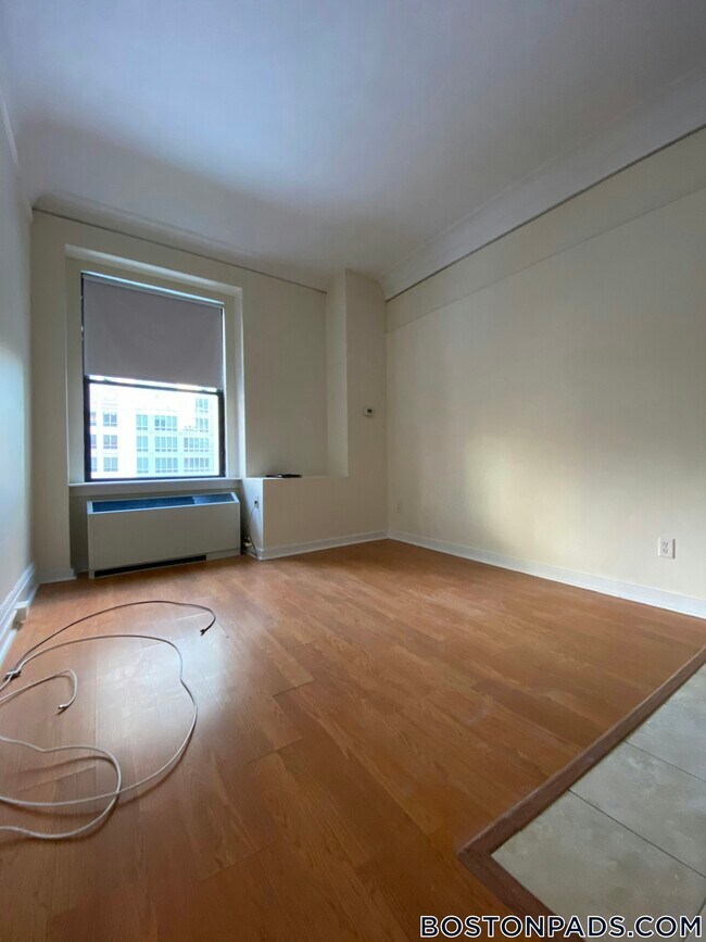 62 Boylston St Unidad 719
