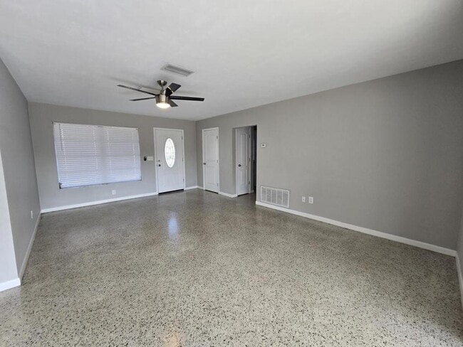 Photo - 6258 Harcross Ct