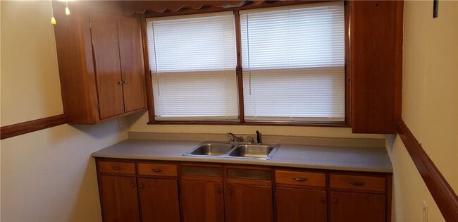 Photo - 36 Roberts St Unit 1L