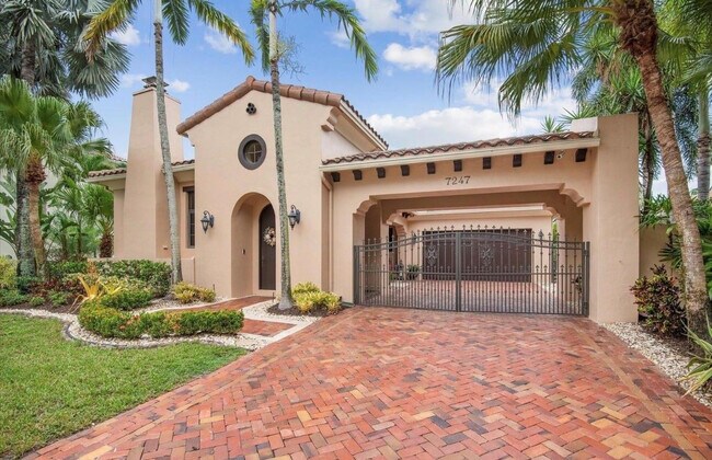 Photo - 7247 Wisteria Ave