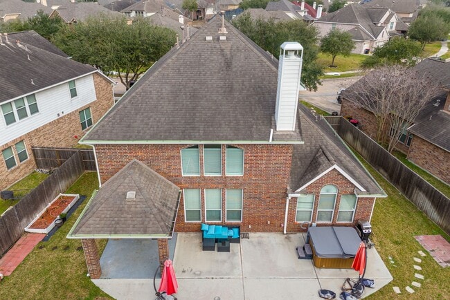 Building Photo - 5002 Rollingstone Rd