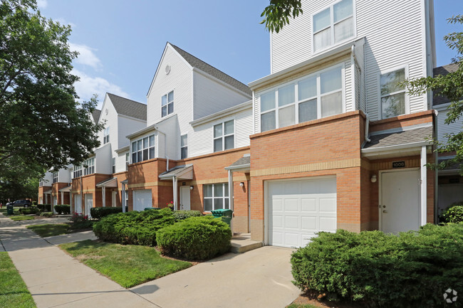 Stationside Village Apartments