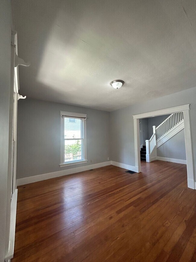 Photo - 616-618 W Pike Street Unit 618 W Pike Street