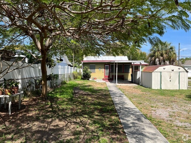 Building Photo - ** AS IS CONDITION** 2 Bedroom 2 bath on a... Rental