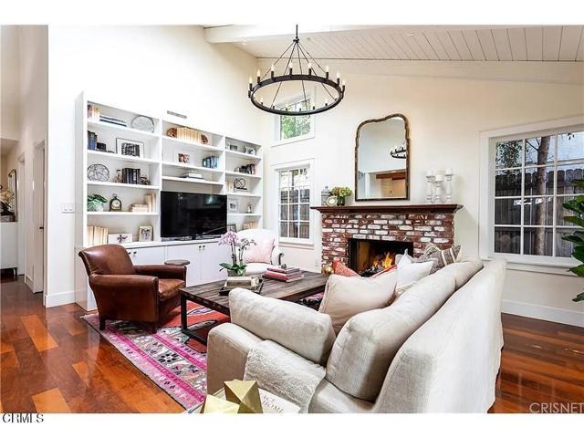 Photo - 12807 Milbank St