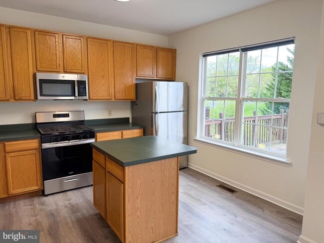 Photo - 99 E Highland Cir