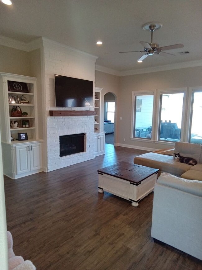 Photo - ***Belmere Subdivision****
