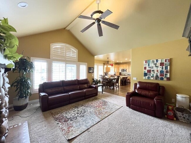 Photo - 2035 Quartzridge Dr