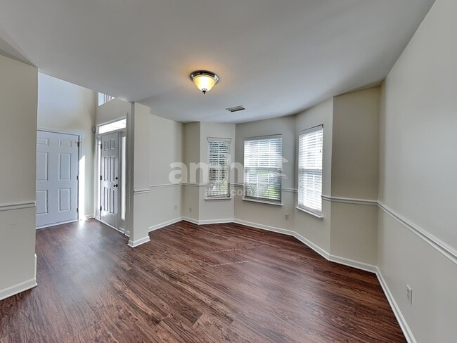 6514 Pepperbush Ct