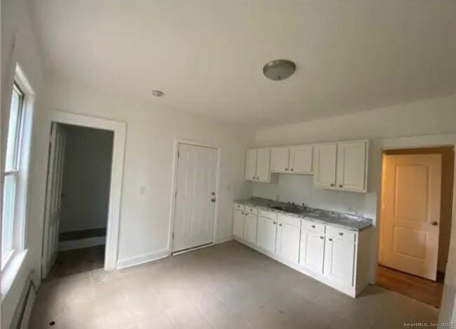 Photo - 220 Maplewood Ave Unit 3