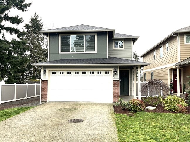 Building Photo - 13802 107th Ave Ct E